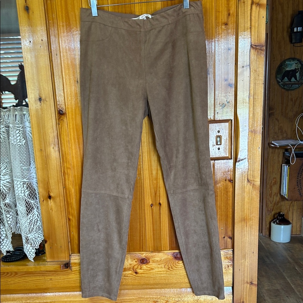 Max Studio Faux Suede Leggings in Taupe
